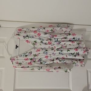 Express Floral Romper Size Small